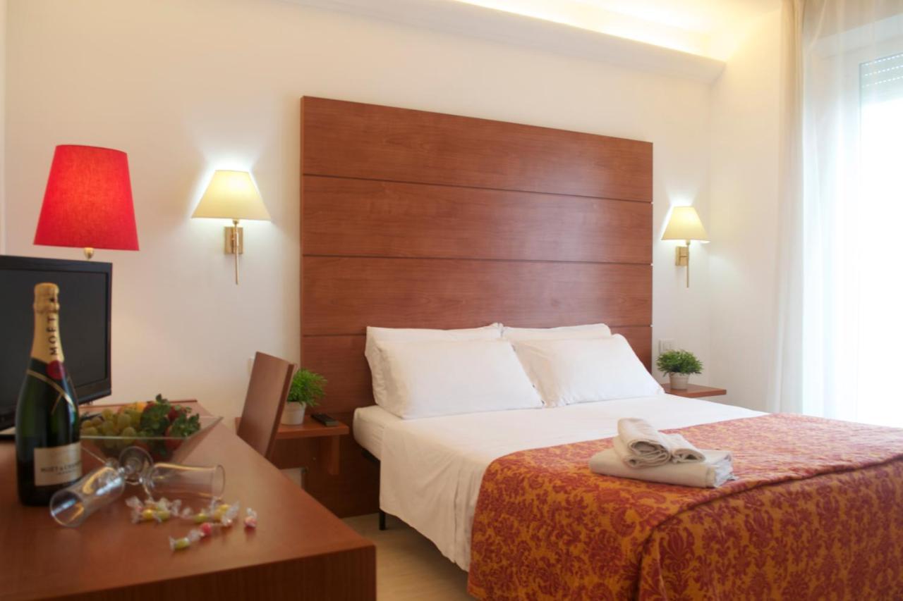 Hotel Villa Del Parco 리미니 외부 사진