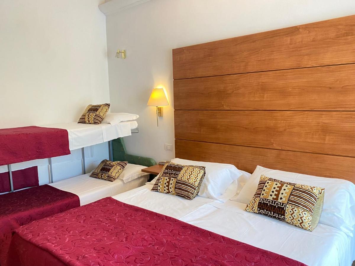Hotel Villa Del Parco 리미니 외부 사진