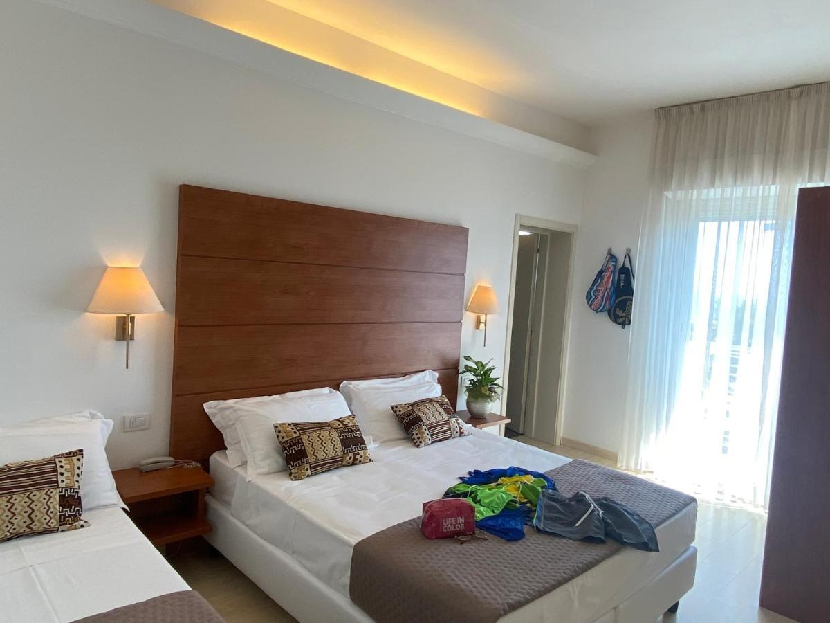 Hotel Villa Del Parco 리미니 외부 사진